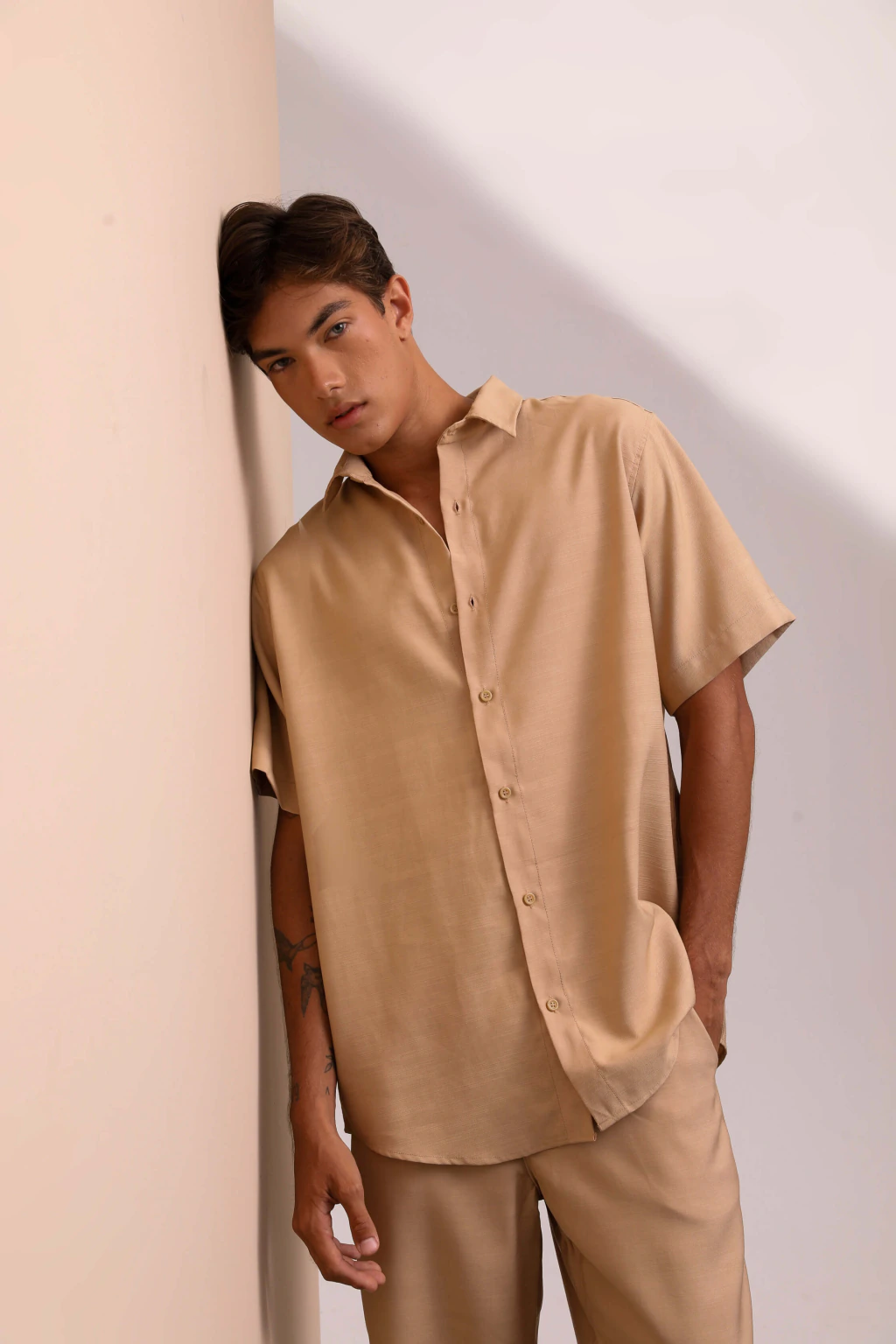 Camisa Jorge Bege de Linho
