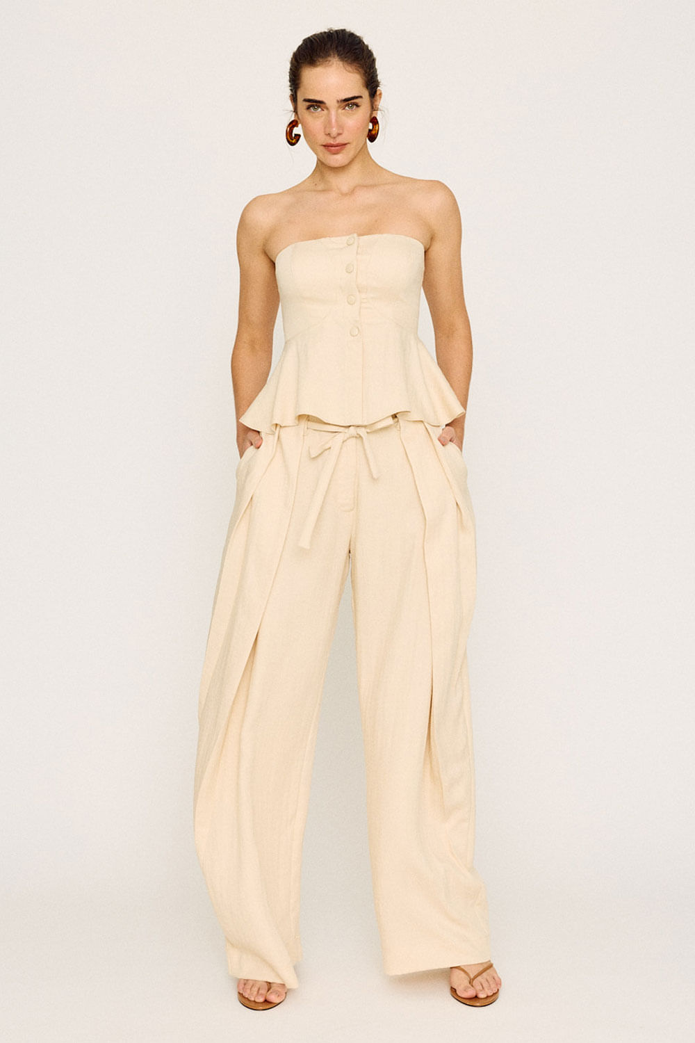 Calça Wide Leg com Cinto Nayara de Linho